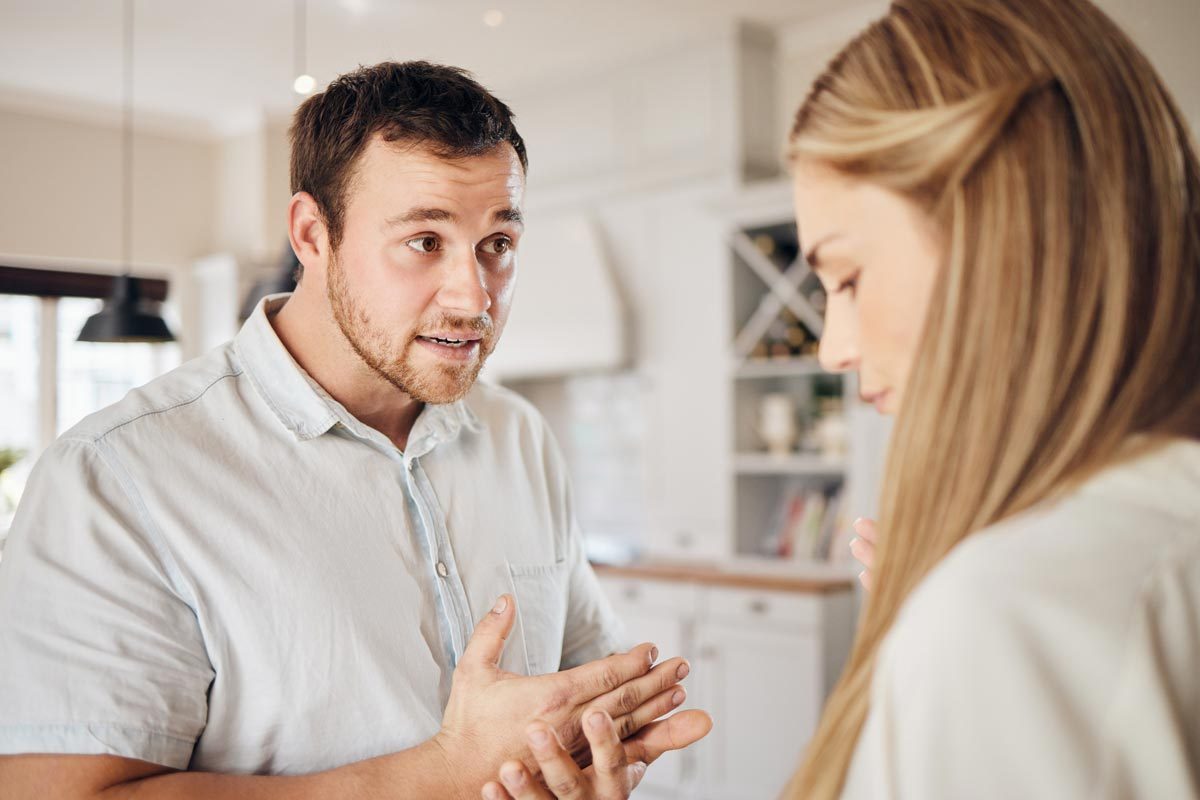 10 Red Flags In Men To Watch Out For 