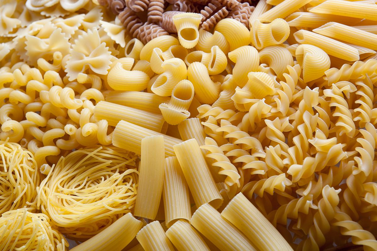 various types of dry pasta